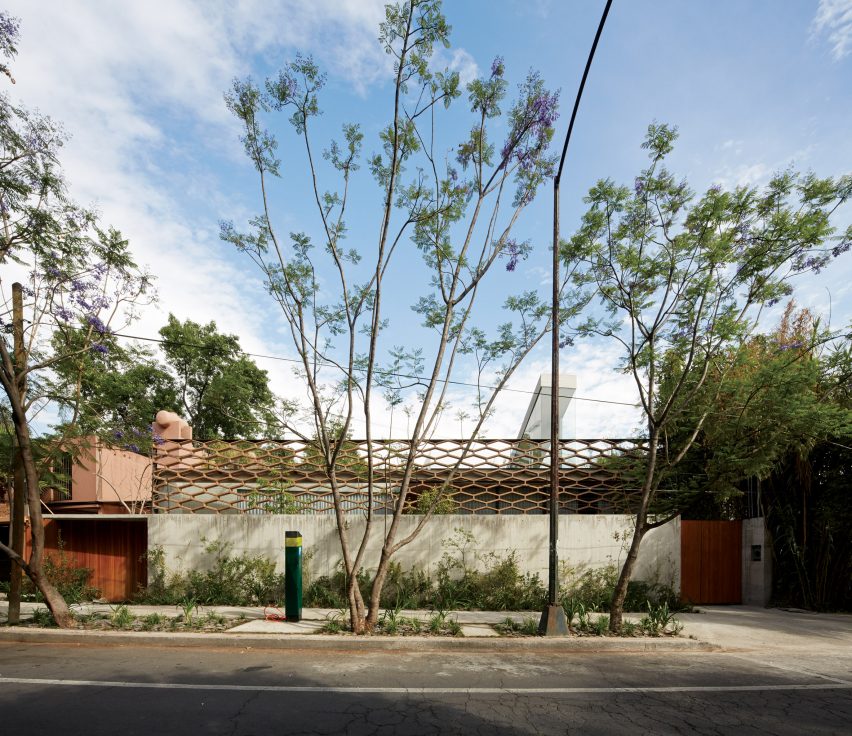 Casa Roel by Felipe Assadi