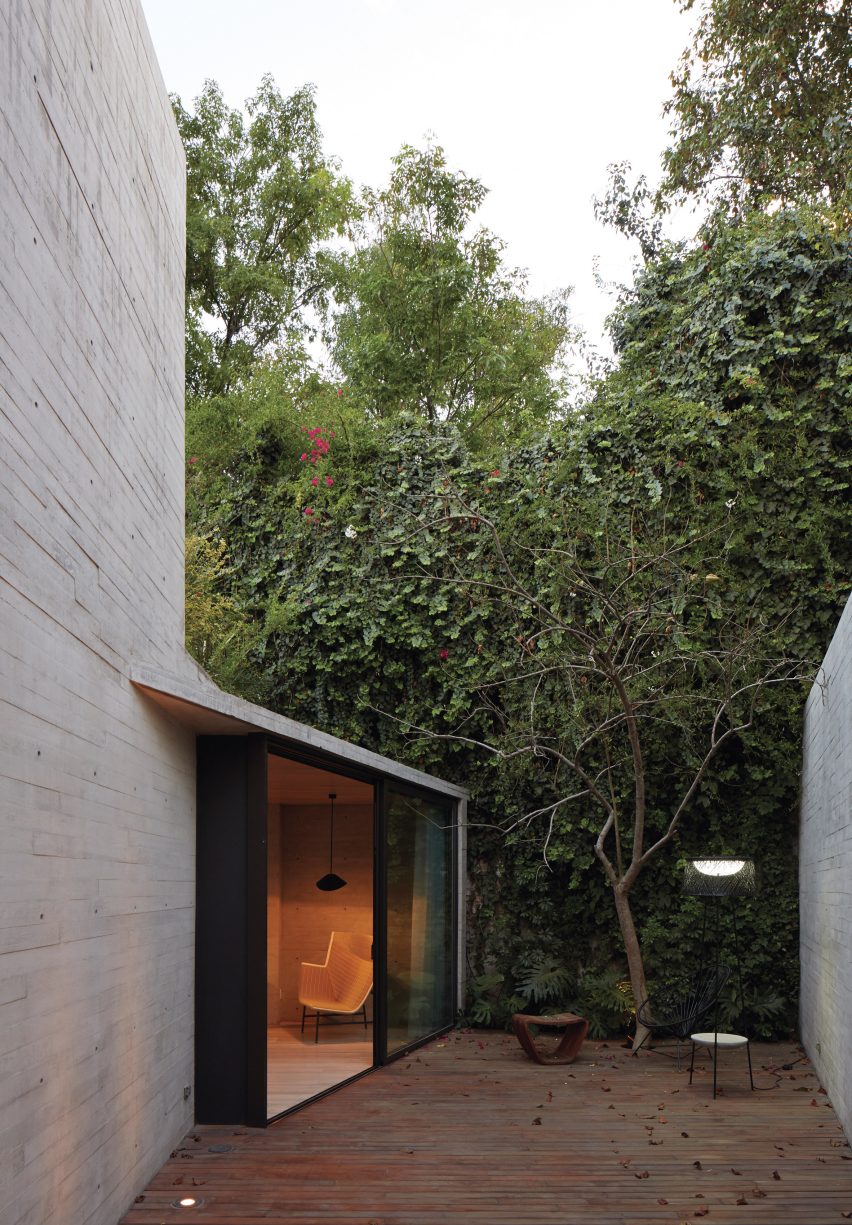 Casa Roel by Felipe Assadi