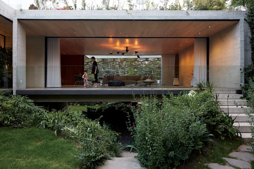 Casa Roel by Felipe Assadi