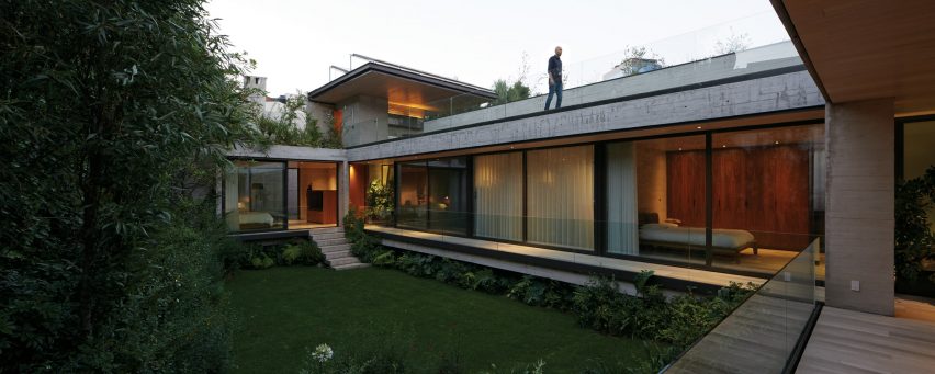 Casa Roel by Felipe Assadi