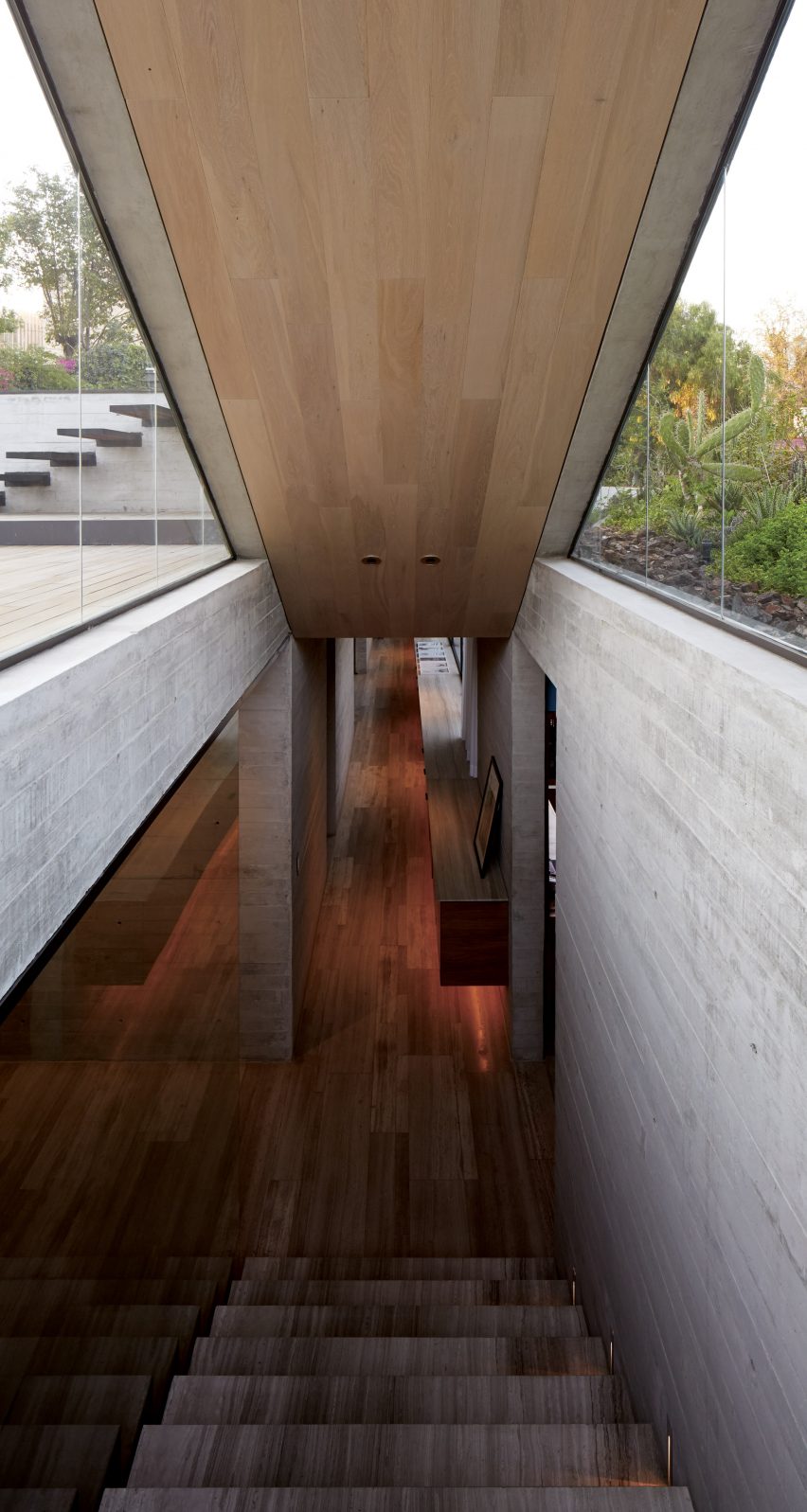 Casa Roel by Felipe Assadi