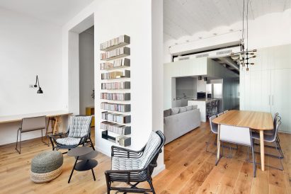 Casp21 by Bonba Studio
