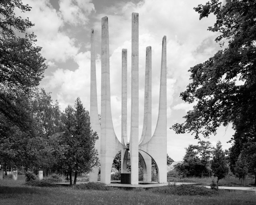 Composite ex-soviet war memorials by Jan Kempenaers