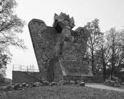 Composite ex-soviet war memorials by Jan Kempenaers