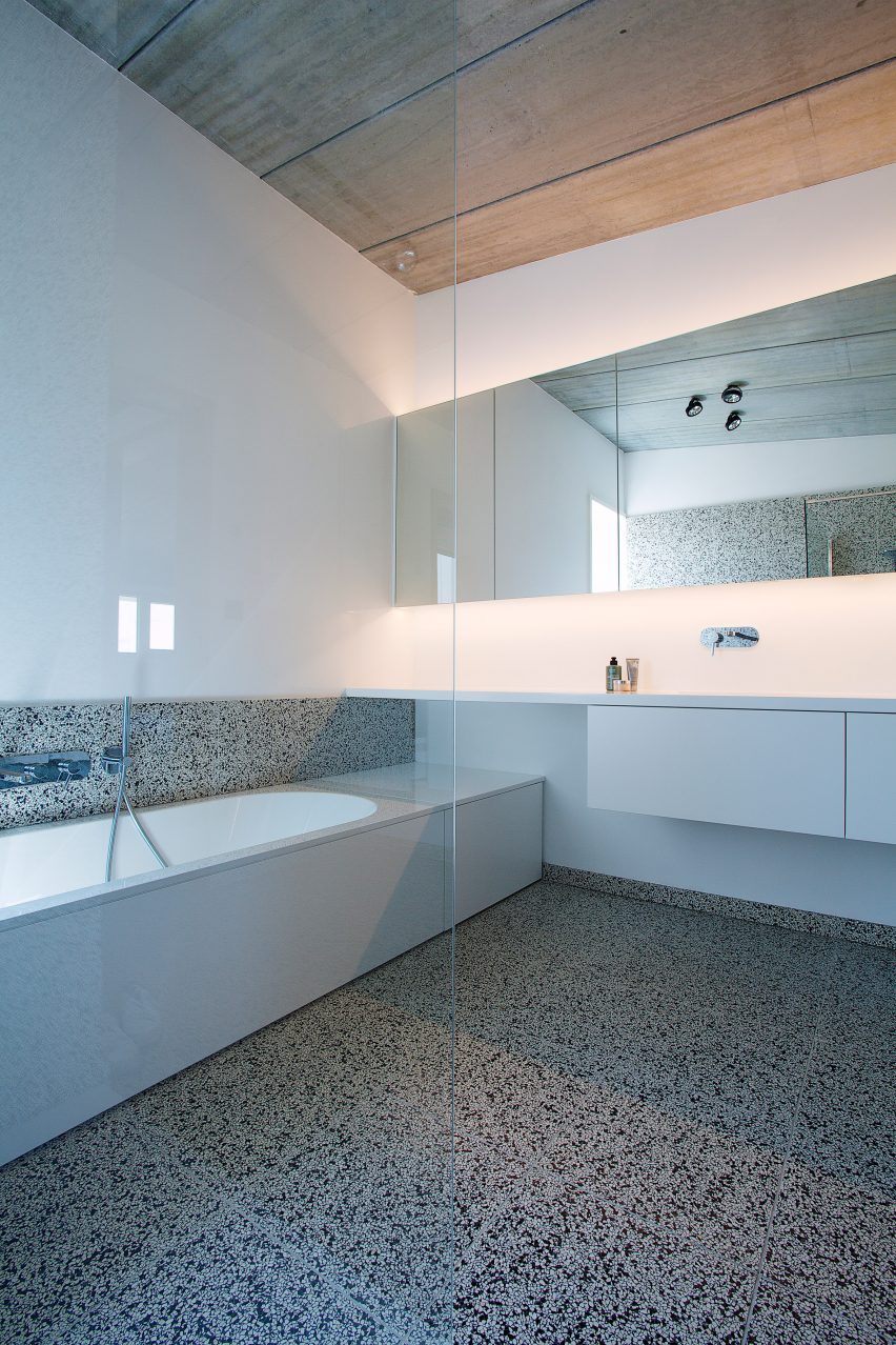 Concrete House in Belgium by Clauwers & Simon
