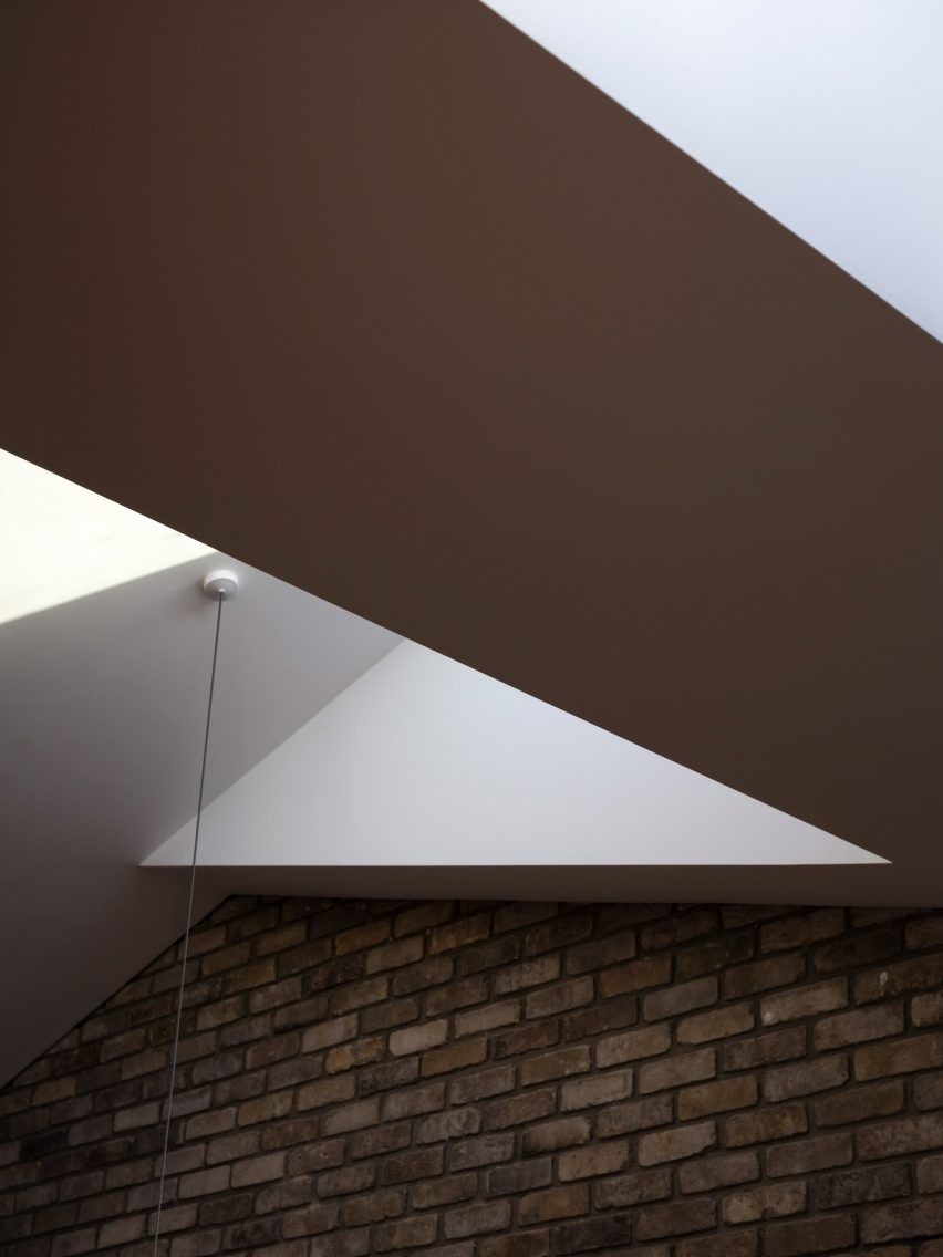 Cratlach Mews House by DUA