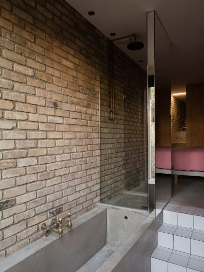 Cratlach Mews House by DUA