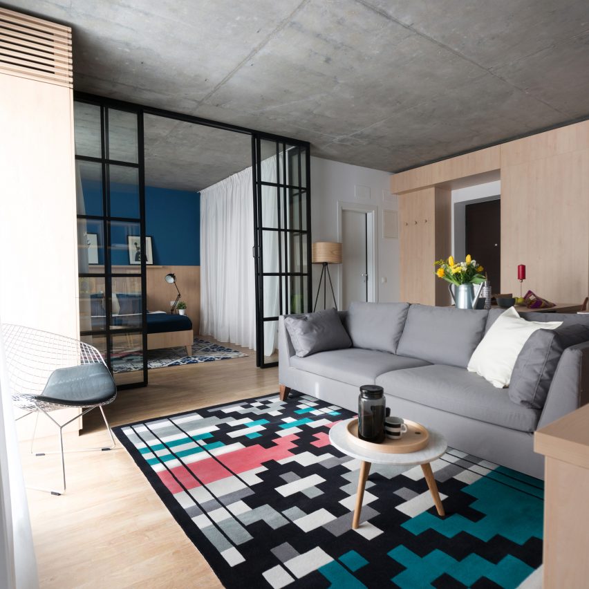 Dare to Rug interior with window