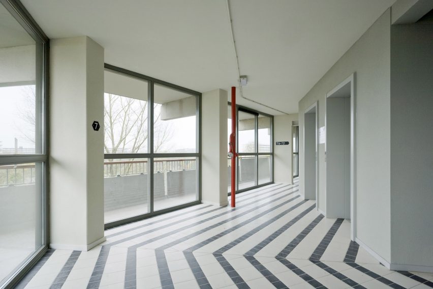 deFlat Kleiburg by NL Architects and XVW Architectuur