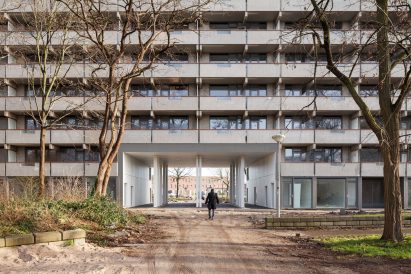 deFlat Kleiburg by NL Architects and XVW Architectuur