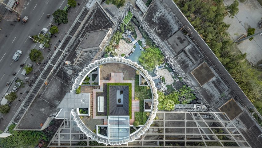 Eight Tenths Garden by Wutopia Lab