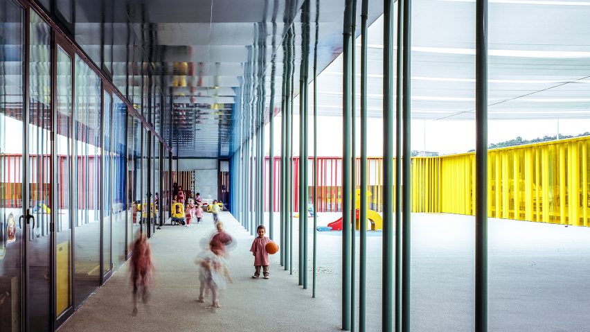 This week’s Dezeen Mail features the Pritzker Prize 2017 winner and Nokia’s relaunched 3310