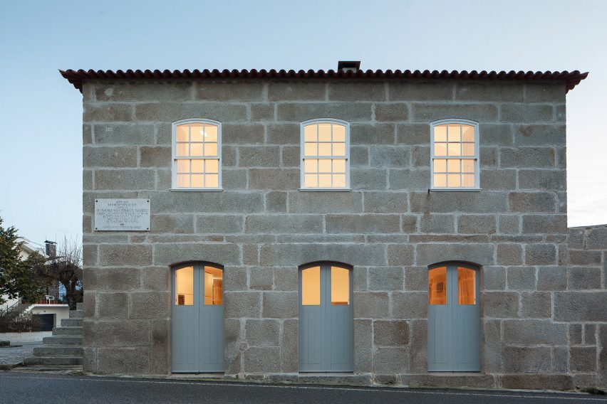 Feitais House by José Lobo Almeida