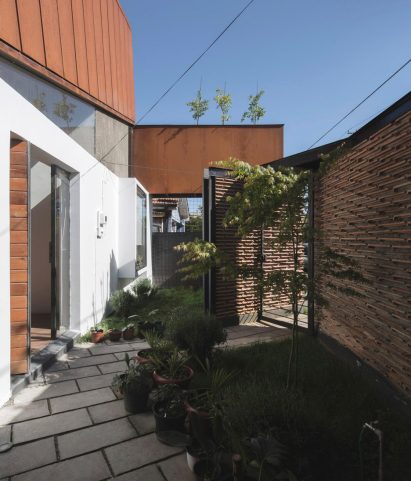 Casa Lautar by Felipe Alarcón Carreño