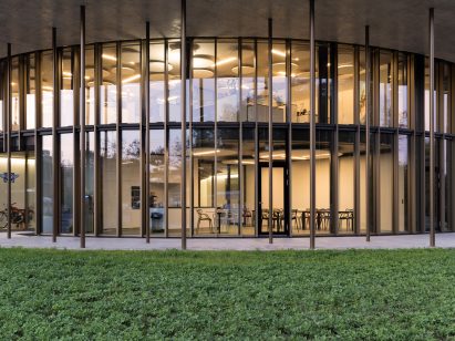 New FIM Headquarters in Mies by Local Architecture