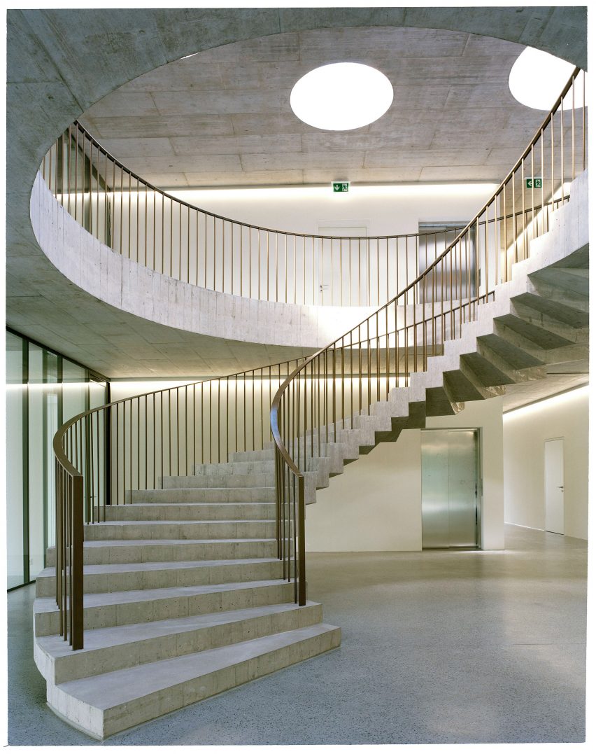 New FIM Headquarters in Mies by Local Architecture