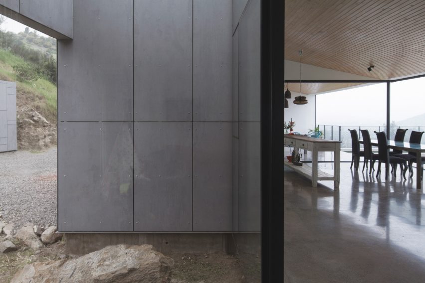 GZ House by Studio Cáceres Lazo