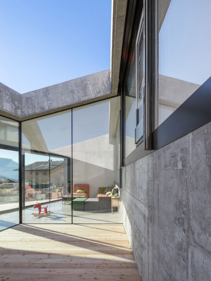 House in Savièse by Anako architecture