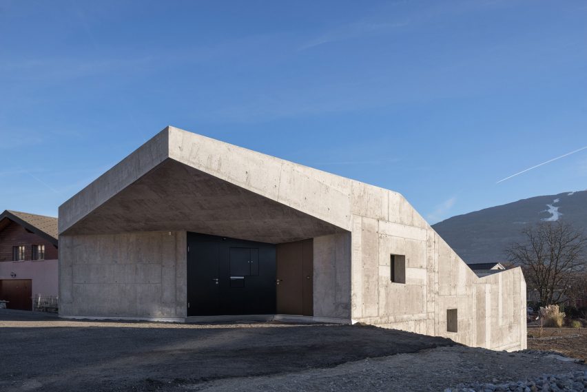 House in Savièse by Anako architecture