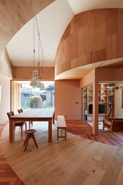House in Mukainada by FujiwaraMuro architects