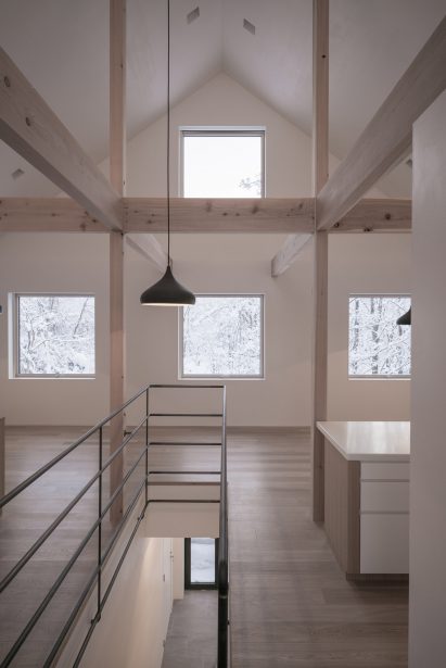 House in Niseko by Florian Busch Architects
