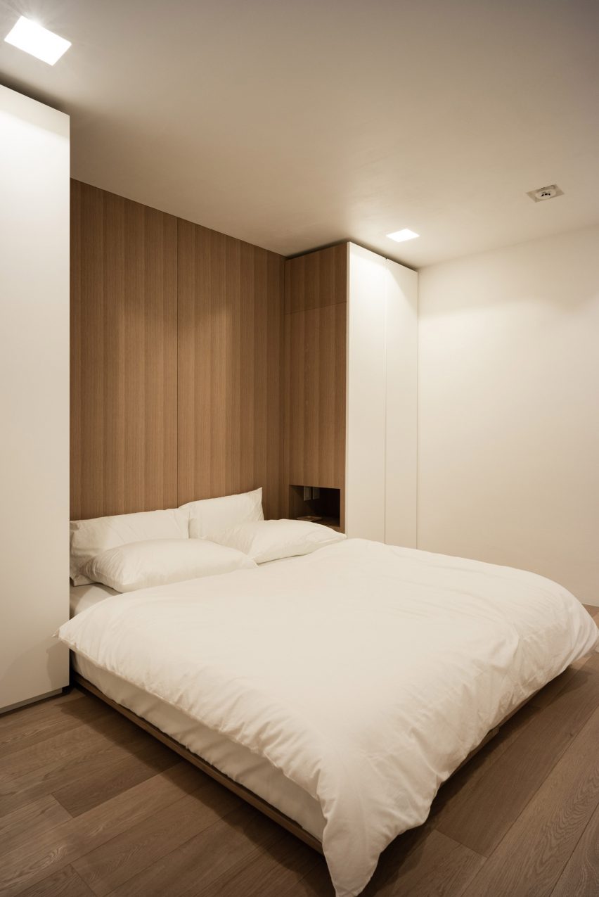 House in Niseko by Florian Busch Architects