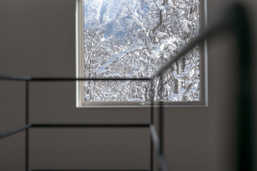 House in Niseko by Florian Busch Architects