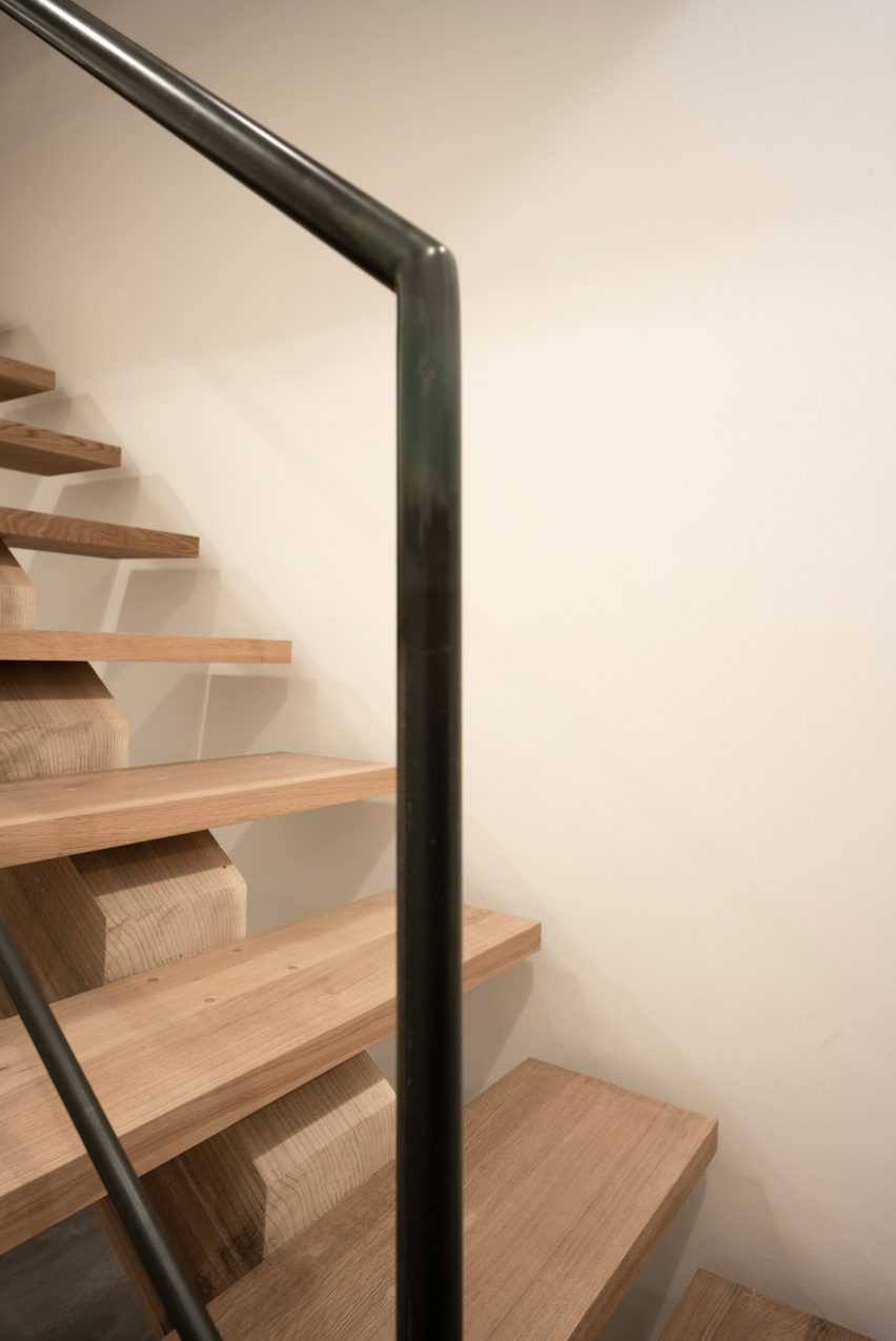House in Niseko by Florian Busch Architects