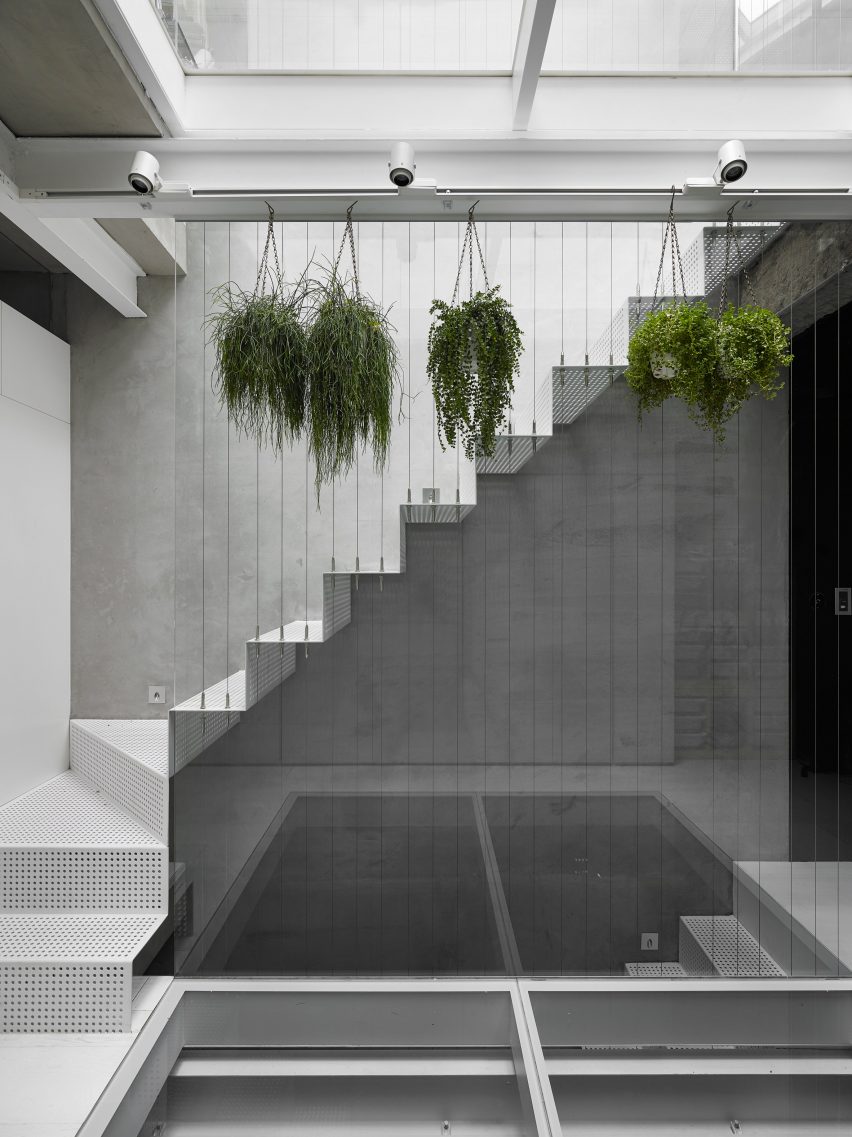 House W by KC design studio