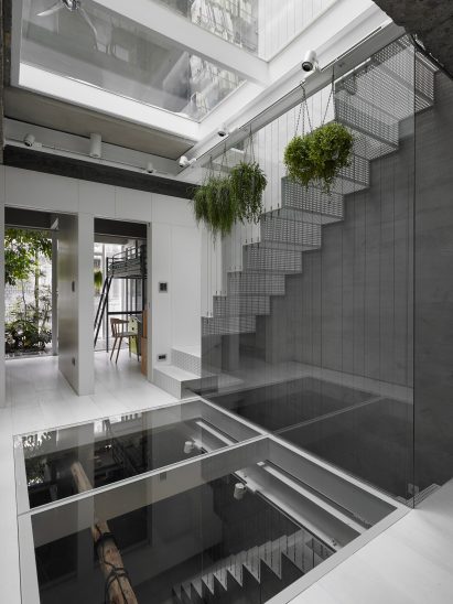 House W by KC design studio