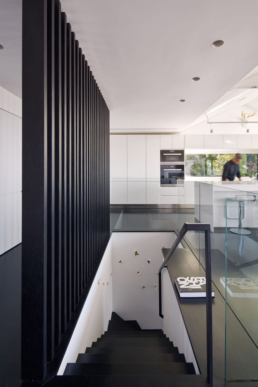 A House with a View by Axelrod Architects
