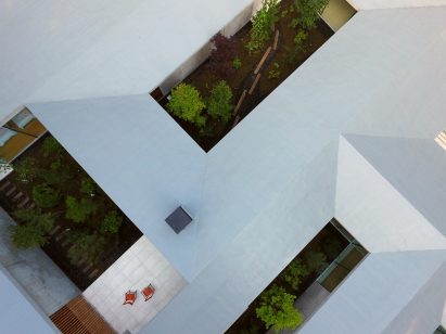 It is a Garden house by Megumi Matsubara & Hiroi Ariyama