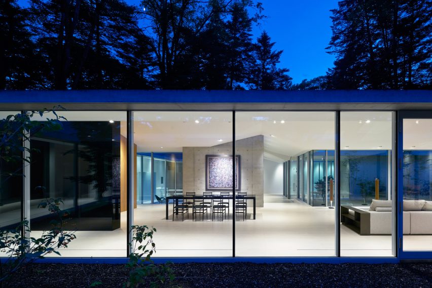 It is a Garden house by Megumi Matsubara & Hiroi Ariyama