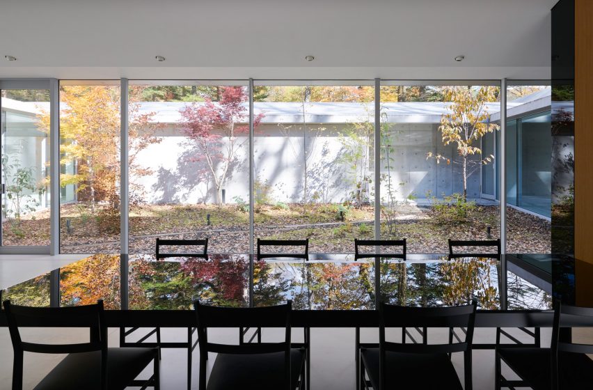 It is a Garden house by Megumi Matsubara & Hiroi Ariyama