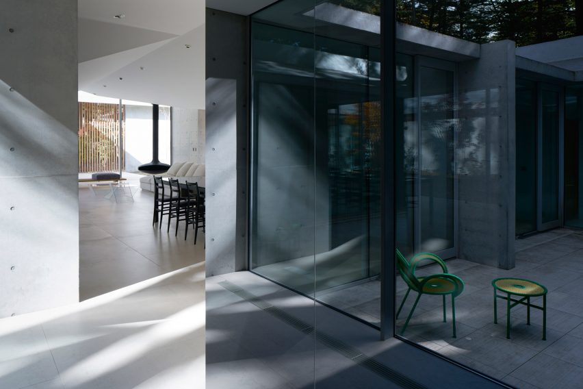 It is a Garden house by Megumi Matsubara & Hiroi Ariyama