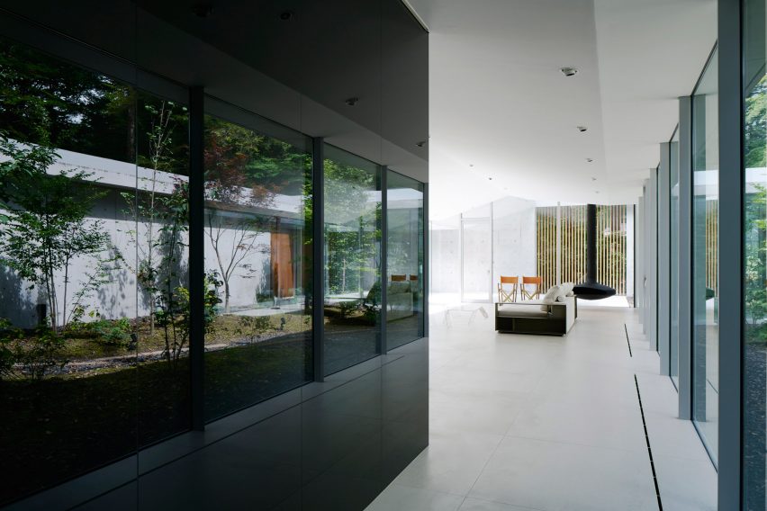 It is a Garden house by Megumi Matsubara & Hiroi Ariyama
