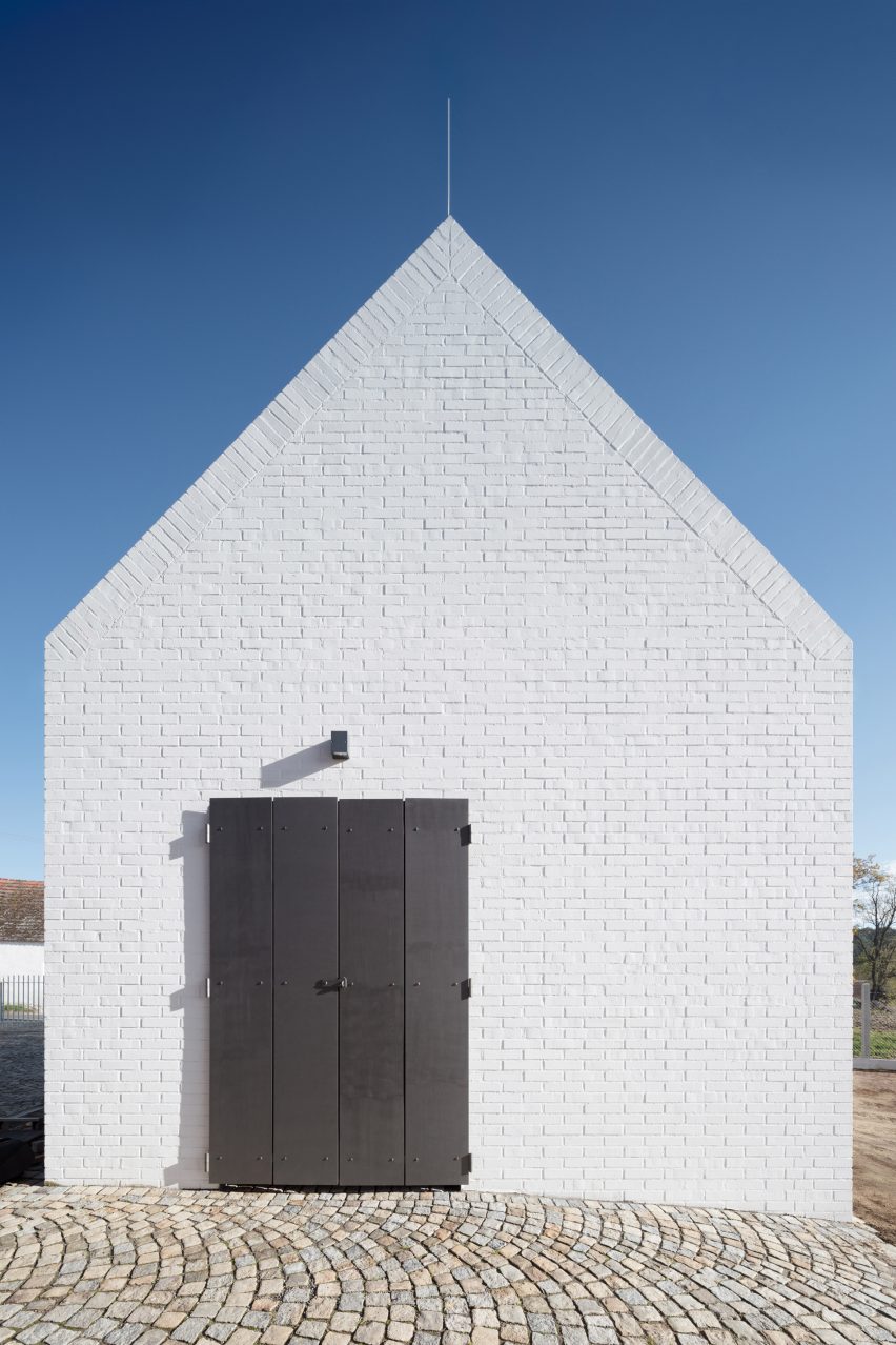 Javorník distillery by ADR