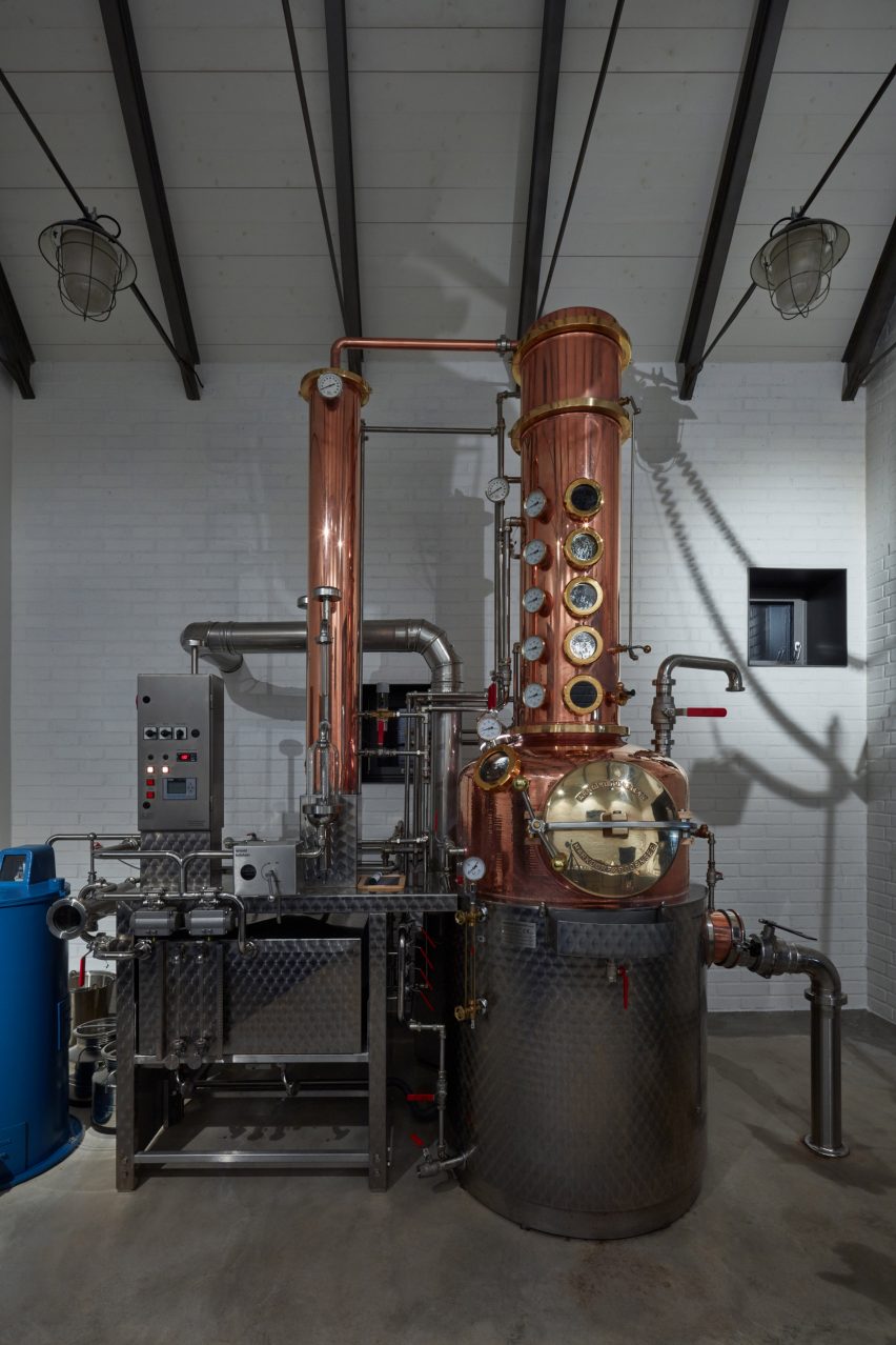 Javorník distillery by ADR