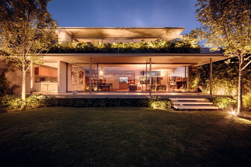 Monte Caucaso by JJRR/Arquitectura