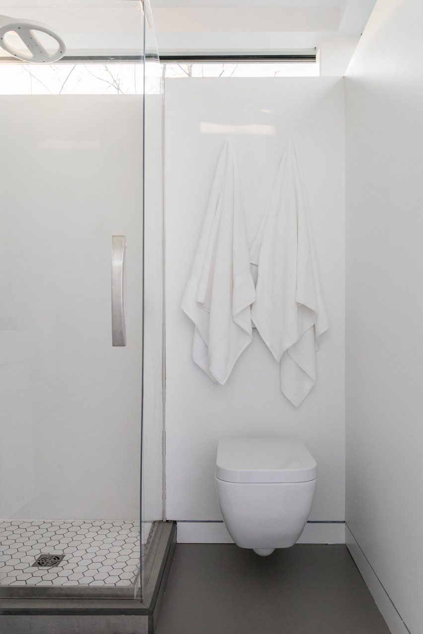 Kasita - bathroom