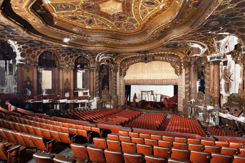 kings-theatre-new-york-matt-lambros-after-the-final-curtain