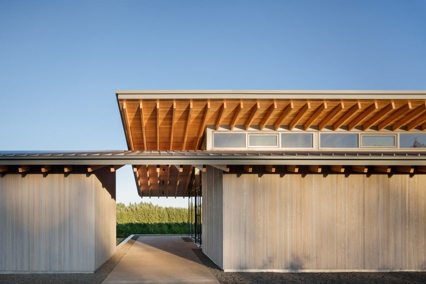L'Angolo Estate by Lever Architecture