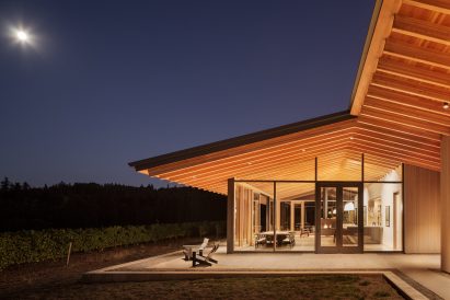 L'Angolo Estate by Lever Architecture
