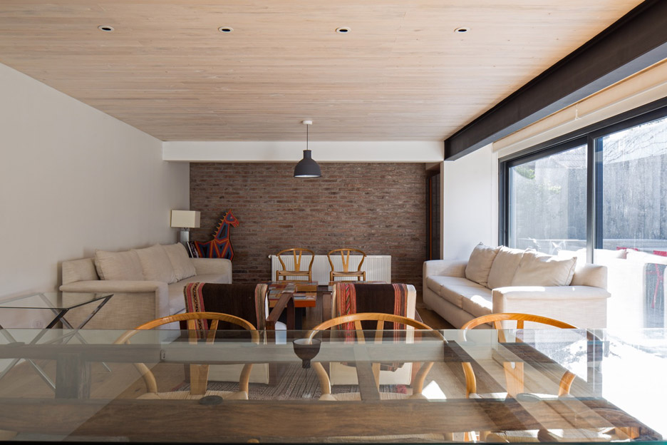 Las Quilas House by Gonzalo Claro