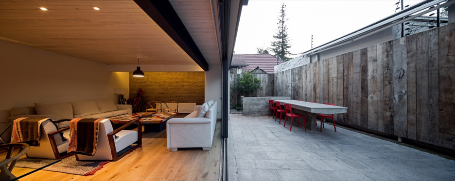 Las Quilas House by Gonzalo Claro