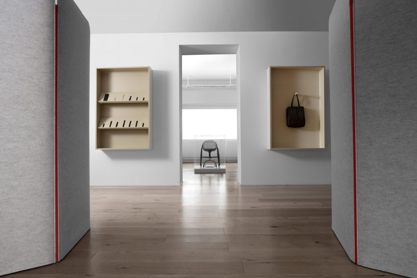 Layer self-designed studio