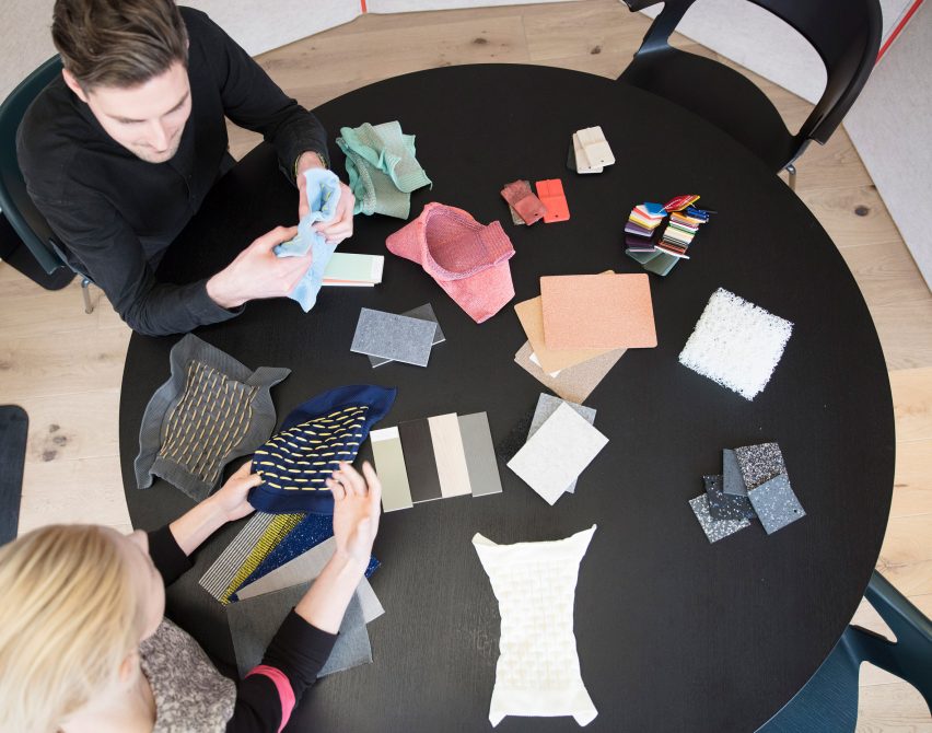 Layer self-designed studio