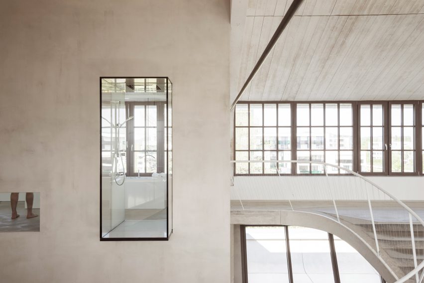 Loft Panzerhalle by Smartvoll
