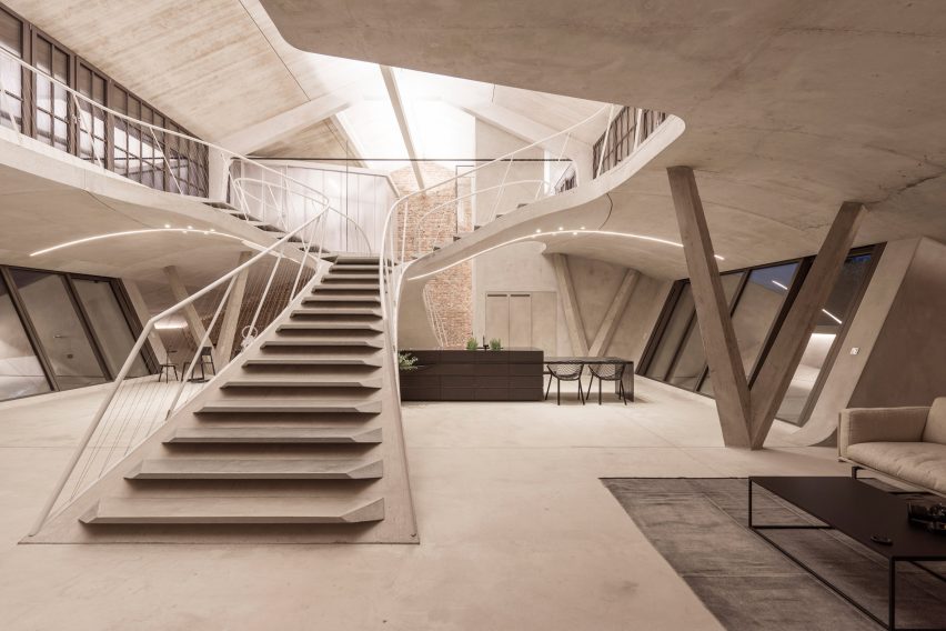 Loft Panzerhalle by Smartvoll