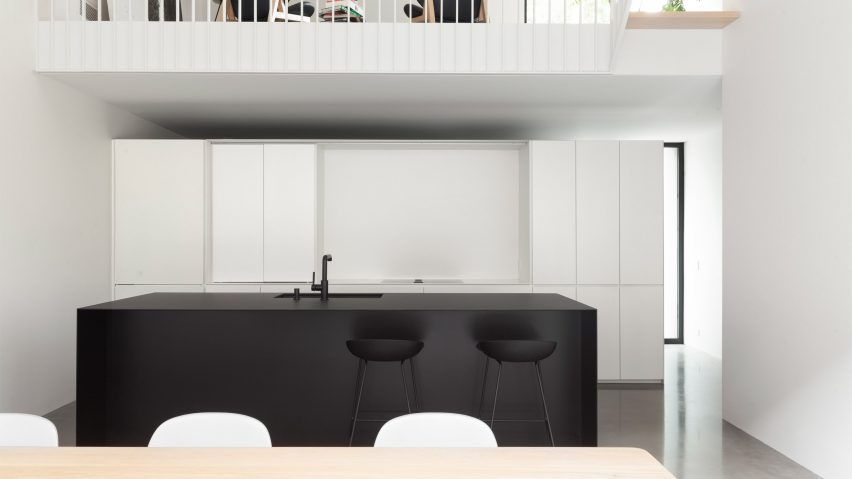 Maison Lagarde by LA Shed Architecture